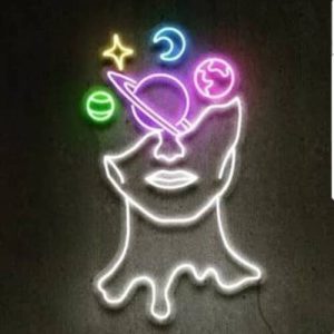 Kadın Silüet Gezegen